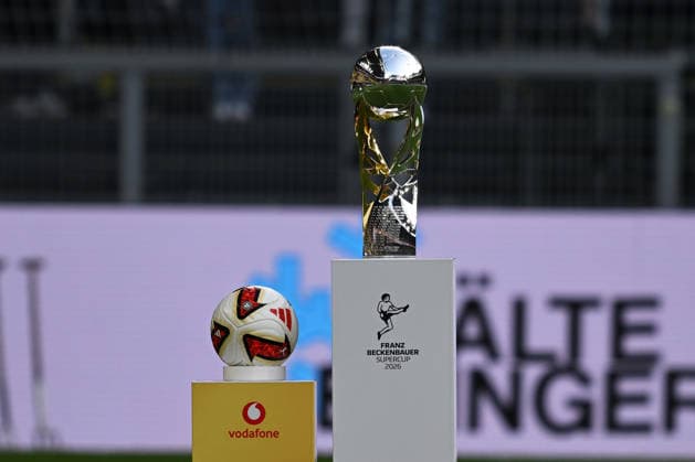 22.08.2026, xsltx, Fussball Franz Beckenbauer Supercup 2026, Borussia Dortmund - FC Bayern München v.l. Der Supercup Symbolfoto, Symbolbild (DFL DFB REGULATIONS PROHIBIT ANY USE OF PHOTOGRAPHS as IMAGE SEQUENCES and or QUASI-VIDEO) Dortmund *** August 22, 2026, xsltx, Soccer Franz Beckenbauer 2026 Super Cup, Borussia Dortmund vs. FC Bayern Munich: The Super Cup (stock photo, illustrative image). DFL and DFB regulations prohibit any use of photographs as image sequences and or quasi-video. Dortmund