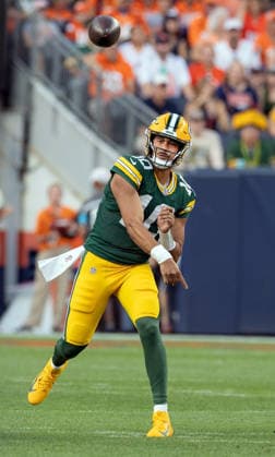 August 22, 2026, Denver, Colorado, USA: Packers QB JORDAN LOVE throws a pass during the 1st. Half at Empower Field at Mile High Friday evening. Packers beat the Broncos in Pre-Season 33-13. Credit Image: ZUMA Press Wire) Denver USA - ZUMAav4_ 20260822_zaf_av4_025 Copyright: xHectorxAcevedox