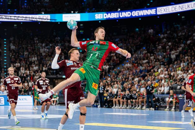 Fuechse Berlin (GER) vs SC Magdeburg (GER), Handball, 1. Handball Bundesliga Herren, Rexel Supercup 2026, Saison 2026 2027, Muenchen, 22.08.2026 Felix Claar (SC Magdeburg, 07) im Torwurf Muenchen SAP Garden Deutschland *** Fuechse Berlin (GER) vs. SC Magdeburg (GER), Handball, Men s Handball Bundesliga 1, 2026 Rexel Supercup, 2026–2027 Season, Munich, August 22, 2026 Felix Claar SC Magdeburg, 7 in goal throws Munich SAP Garden Germany