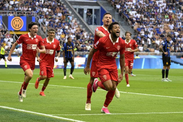 Foto IPP Paolo Bona Milano 22 08 2026 Campionato Serie A di Calcio stagione 2026 2027 partita Inter-Monza Nella foto Gustavo Varela esulta dopo il gol del 1-1 Italy Photo Press Worldwide Copyright italy Italy ITALY  Copyright: xR4924_italyphotopressx