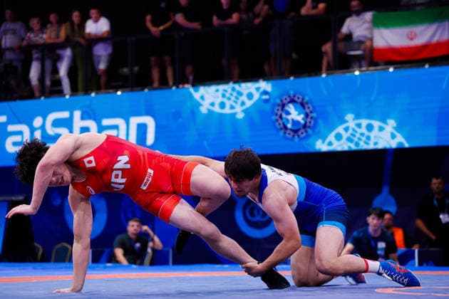 U20 World Championships 79kg FS - Ismail Khaniev (RUS) df. Keyvan Gharehdaghi (JPN) *** U20 World Championships, 79 kg Freestyle: Ismail Khaniev (RUS) defeated Keyvan Gharehdaghi (JPN) by default Copyright: xKostadinxAndonovx