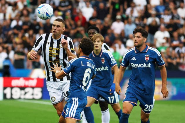 UdineseÕs Jakub Piotrowski during the Serie A soccer match between Udinese and Como at the Friuli Stadium in Udine, north east Italy - August 22, 2026. - Soccer  Copyright: xAndreaxBressanutti LaPressex