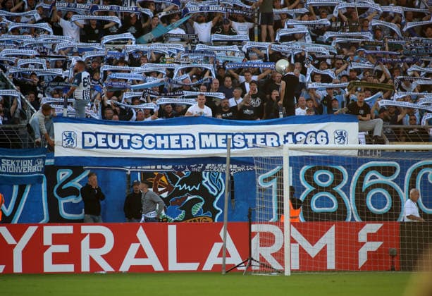 Fussball, Herren, DFB-Pokal, 1.Hauptrunde, Saison 2026 2027, TSV 1860 München - Holstein Kiel, Grünwalder Stadion Ein Banner in der Westkurve TSV 1860 München Ultras, Deutscher Meister 1966 *** Soccer, Men s, DFB Cup, First Round, 2026–2027 Season, TSV 1860 Munich vs. Holstein Kiel, Grünwalder Stadium. A banner in the West Stand: TSV 1860 Munich Ultras, German Champions 1966