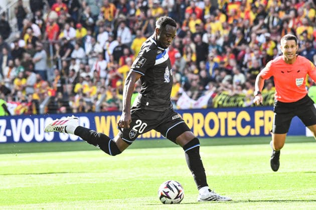 FOOTBALL : RC Lens vs AJ Auxerre - Ligue 1 - JournÃ e 1- 22 08 2026 Sinaly DiomandÃ (AJ Auxerre) LensFrance  Copyright: xBaptistexAutissierx