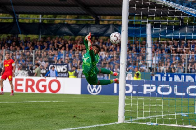 Leon-Oumar Wechsel (Eintracht Trier) Eintracht Trier vs RB Leipzig, Fussball, DFB-Pokal, 22.08.2026 Eintracht Trier vs RB Leipzig, Fussball, DFB-Pokal, 22.08.2026 Trier *** Leon Oumar Transfer to Eintracht Trier Eintracht Trier vs. RB Leipzig, Soccer, DFB Cup, August 22, 2026 Eintracht Trier vs. RB Leipzig, Soccer, DFB Cup, August 22, 2026 Trier Copyright: xEibner-Pressefotox EP_EER