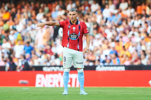 Ferran Jutgla (RC Celta Vigo) during the LaLiga EA Sports match between Valencia CF and RC Celta de Vigo at Mestalla on August 22, 2026 in Valencia, Spain. - *** Ferran Jutgla of RC Celta Vigo during the LaLiga EA Sports match between Valencia CF and RC Celta de Vigo at Mestalla on August 22, 2026, in Valencia, Spain