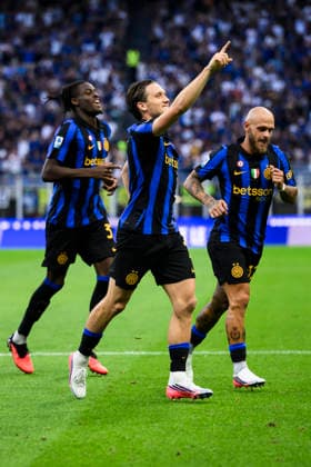 FC Internazionale v AC Monza - Serie A Piotr Zielinski of FC Internazionale celebrates after scoring a goal during the Serie A football match between FC Internazionale and AC Monza. Milan Italy Copyright: xNicolòxCampox