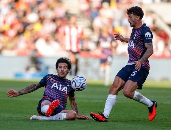 Sandro Tonali of Tottenham Hotspur clashes with teammate Marcos Senesi Brentford v Tottenham Hotspur, Premier League, Football, Gtech Community Stadium, London, UK - 22 Aug 2026London Gtech Community Stadium United Kingdom EDITORIAL USE ONLY No use with unauthorised audio, video, data, fixture lists, club league logos or live services. Online in-match use limited to 120 images, no video emulation. No use in betting, games or single club league player publications.  Copyright: xMattxImpey Shutterstockx 17112717ab