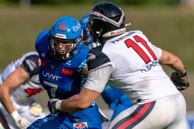 Gabriel Quigley (Allgaeu Comets, WR, 7) mit Florian Tenelsen (DE, Duesseldorf Panther, 11) GER, Allgaeu Comets vs Duesseldorf Panther, American Football, GFL, Saison 2026, Week 16, 22.08.2026 GER, Allgaeu Comets vs Duesseldorf Panther, American Football, GFL, Saison 2026, Week 16, 22.08.2026 Kempten *** Gabriel Quigley, Allgäu Comets, WR, 7, with Florian Tenelsen, DE, Düsseldorf Panthers, 11 (GER), Allgäu Comets vs. Düsseldorf Panthers, American football, GFL, 2026 season, Week 16, August 22, 2026 GER, Allgäu Comets vs. Düsseldorf Panthers, American Football, GFL, 2026 Season, Week 16, August 22, 2026 Kempten Copyright: xEibner-Pressefoto FlorianxWolfx EP_FWF