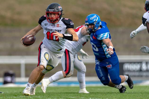 Florian Ferizi (QB, Duesseldorf Panther, 10) GER, Allgaeu Comets vs Duesseldorf Panther, American Football, GFL, Saison 2026, Week 16, 22.08.2026 GER, Allgaeu Comets vs Duesseldorf Panther, American Football, GFL, Saison 2026, Week 16, 22.08.2026 Kempten *** Florian Ferizi, QB, Düsseldorf Panthers, No. 10 GER, Allgäu Comets vs. Düsseldorf Panthers, American Football, GFL, 2026 Season, Week 16, August 22, 2026 GER, Allgäu Comets vs. Düsseldorf Panthers, American Football, GFL, 2026 Season, Week 16, August 22, 2026 Kempten Copyright: xEibner-Pressefoto FlorianxWolfx EP_FWF