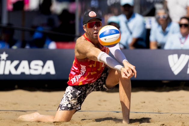 August 22, 2026, Montreal, Quebec, Canada: SAMUEL SCHACHTER and JONATHAN PICKETT from Canada in match against Paul Pascariuc and Alexander Horst from Austria in round of 12 at Beach Pro Tour at Parc Jean-Drapeau in Montreal, Quebec, Canada on 2026-08-22 Montreal Canada - ZUMAl189 20260822_zsp_l189_040 Copyright: xYannickxLegarex