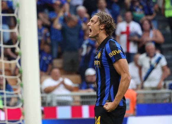 August 22, 2026, Milano: FC Inter s forward Pio Esposito jubilates after scoring goal during the Italian Serie A soccer match between FC Inter and AC Monza at Giuseppe Meazza Stadium in Milan, Italy, 22 August 2026. ANSA MATTEO BAZZI. Serie A; FC Inter Vs AC Monza  - ZUMAa110 20260822_zaf_a110_082 Copyright: xMatteoxBazzix
