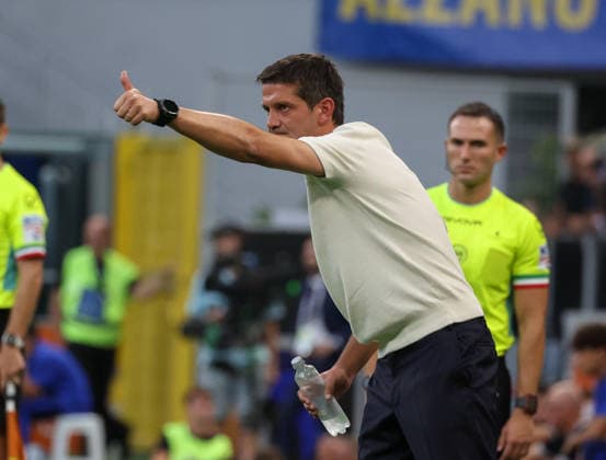 August 22, 2026, Milano: FC Inter s coach Cristian Chivu during the Italian Serie A soccer match between FC Inter and AC Monza at Giuseppe Meazza Stadium in Milan, Italy, 22 August 2026. ANSA MATTEO BAZZI. Serie A; FC Inter Vs AC Monza  - ZUMAa110 20260822_zaf_a110_083 Copyright: xMatteoxBazzix