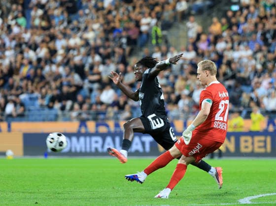 SOCCER - BL, Sturm vs A.Lustenau GRAZ,AUSTRIA,22.AUG.26 - SOCCER - ADMIRAL Bundesliga, SK Sturm Graz vs SC Austria Lustenau. Image shows Domenik Schierl (A.Lustenau) and Seedy Jatta (Sturm).  GEPAxpictures xWolfgangxGrebien