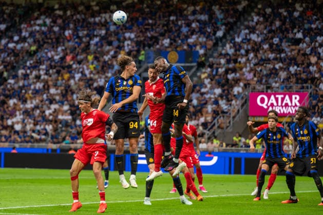 IPA87703765 - Ricardo Mangas and Pio Esposito during the Serie A match between FC Internazionale and AC Monza at Stadio Giuseppe Meazza in Milan, Italy, on August 22, 2026.  Copyright: xFedericoxManoni IPAxSportx xx 87703765