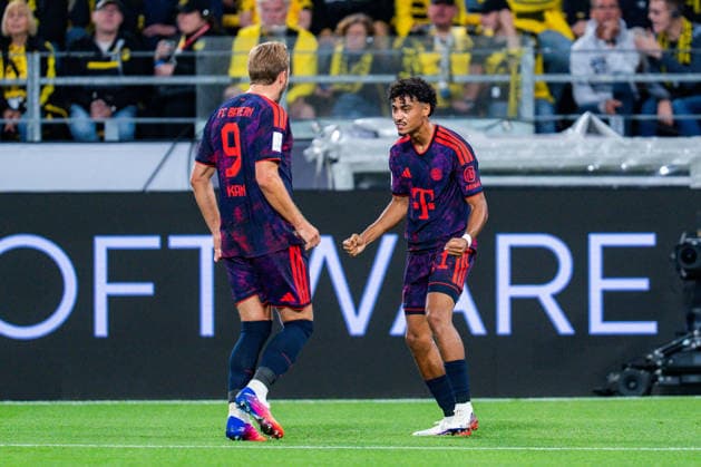 Supercup, Deutschland, Borussia Dortmund vs. FC Bayern München, 22.08.2026 im Signal Iduna Park Tor und Jubel zum 0:1 durch Nathaniel Brown mit Harry Kane und Joshua Kimmich *** Super Cup, Germany, Borussia Dortmund vs. FC Bayern Munich, August 22, 2026, at Signal Iduna Park: Goal and celebration for the 0-1 score by Nathaniel Brown, with Harry Kane and Joshua Kimmich Copyright: xBahhoxKarax