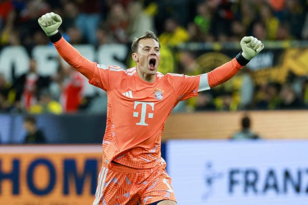 Franz Beckenbauer Supercup 2026 - Borussia Dortmund - FC Bayern München am 22.08.2026 im Signal Iduna Park in Dortmund, Torwart Manuel Neuer (Muenchen 1) bejubelt das Tor von Nathaniel Brown (Muenchen 11) zum 0:1. *** 2026 Franz Beckenbauer Super Cup: Borussia Dortmund vs. FC Bayern Munich on August 22, 2026, at Signal Iduna Park in Dortmund; goalkeeper Manuel Neuer (Munich 1) celebrates Nathaniel Brown’s (Munich 11) goal, making the score 0–1. MH