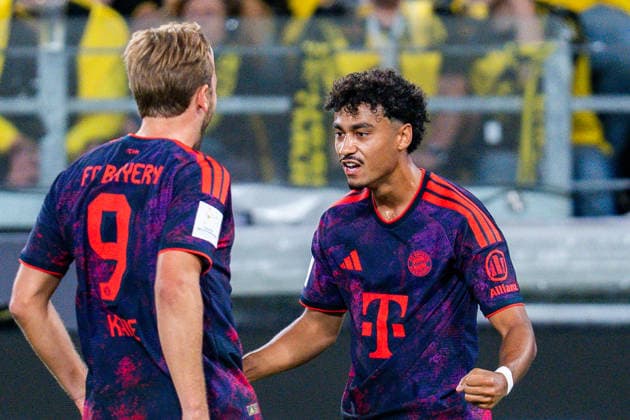 Supercup, Deutschland, Borussia Dortmund vs. FC Bayern München, 22.08.2026 im Signal Iduna Park Tor und Jubel zum 0:1 durch Nathaniel Brown mit Harry Kane und Joshua Kimmich *** Super Cup, Germany, Borussia Dortmund vs. FC Bayern Munich, August 22, 2026, at Signal Iduna Park: Goal and celebration following the 0-1 score by Nathaniel Brown, with Harry Kane and Joshua Kimmich Copyright: xBahhoxKarax