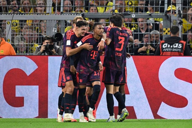 22.08.2026, xsltx, Fussball Franz Beckenbauer Supercup 2026, Borussia Dortmund - FC Bayern München v.l. Torjubel nach dem Tor zum celebrating the goal celebrate 0:2 durch Michael Olise (FC Bayern Muenchen) (DFL DFB REGULATIONS PROHIBIT ANY USE OF PHOTOGRAPHS as IMAGE SEQUENCES and or QUASI-VIDEO) Dortmund *** August 22, 2026, xsltx, Soccer Franz Beckenbauer Super Cup 2026, Borussia Dortmund vs. FC Bayern Munich: Goal celebration after Michael Olise’s goal to make it 0–2. FC Bayern Munich, DFL, DFB. REGULATIONS PROHIBIT ANY USE OF PHOTOGRAPHS AS IMAGE SEQUENCES AND OR QUASI-VIDEO. Dortmund