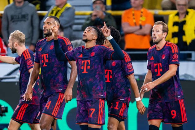 Supercup, Deutschland, Borussia Dortmund vs. FC Bayern München, 22.08.2026 im Signal Iduna Park Tor und Jubel zum 0:2 durch Michael Olise Jubel mit Harry Kane Joshua Kimmich Jonathan Tah Nathaniel Brown Aleksandar Pavlovic *** Super Cup, Germany, Borussia Dortmund vs. FC Bayern Munich, August 22, 2026, at Signal Iduna Park: Goal and celebration following Michael Olise s 0-2 goal; celebration with Harry Kane, Joshua Kimmich, Jonathan Tah, Nathaniel Brown, and Aleksandar Pavlovic Copyright: xBahhoxKarax