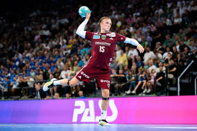 Muenchen: HBL Super Cup 2026 - SC Magdeburg - Fuechse Berlin Tobias Grondahl (Berlin) Muenchen SAP Garden Bayern Deutschland *** Munich HBL Super Cup 2026 SC Magdeburg Fuechse Berlin Tobias Grondahl Berlin Munich SAP Garden Bavaria Germany