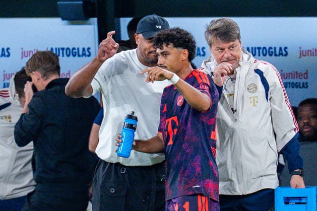 Supercup, Deutschland, Borussia Dortmund vs. FC Bayern München, 22.08.2026 im Signal Iduna Park Tor und Jubel zum 0:1 durch Nathaniel Brown mit Harry Kane und Joshua Kimmich *** Super Cup, Germany, Borussia Dortmund vs. FC Bayern Munich, August 22, 2026, at Signal Iduna Park: Goal and celebration after Nathaniel Brown scores the 0-1 goal, with Harry Kane and Joshua Kimmich Copyright: xBahhoxKarax