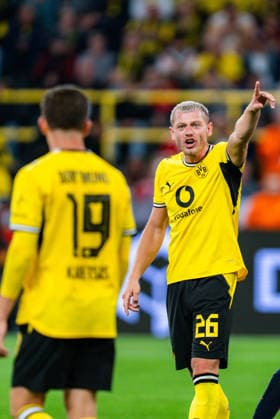 Supercup, Deutschland, Borussia Dortmund vs. FC Bayern München, 22.08.2026 im Signal Iduna Park Konstantinos Karetsas Julian Ryerson *** Super Cup, Germany, Borussia Dortmund vs. FC Bayern Munich, August 22, 2026, at Signal Iduna Park; Konstantinos Karetsas, Julian Ryerson Copyright: xBahhoxKarax