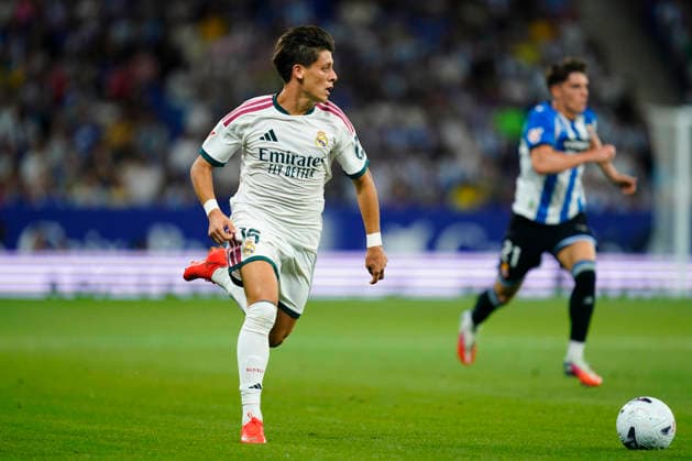 ESP: RCD Espanyol - Real Madrid. La Liga EA Sports. Matchday 2 Arda Guller of Real Madrid during the La Liga EA Sports match between RCD Espanyol and Real Madrid played at RCDE Stadium on August 22, 2026 in Barcelona, Spain. kpng Copyright: xSergioxRuizx xPRESSINPHOTOx PS_2627_ESP_RMA_028