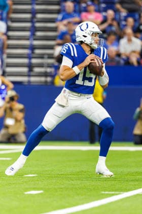 Aug 22, 2026; Indianapolis, Indiana, USA; Indianapolis Colts quarterback Riley Leonard (15) passes the ball during NFL, American Football Herren, USA preseason game action against the Atlanta Falcons at Lucas Oil Stadium. Mandatory Credit: -Cal Media NFL 2026: Falcons Vs Colts AUG 22  - ZUMAc04_ 20260822_zma_c04_004 Copyright: xJohnxMersitsx