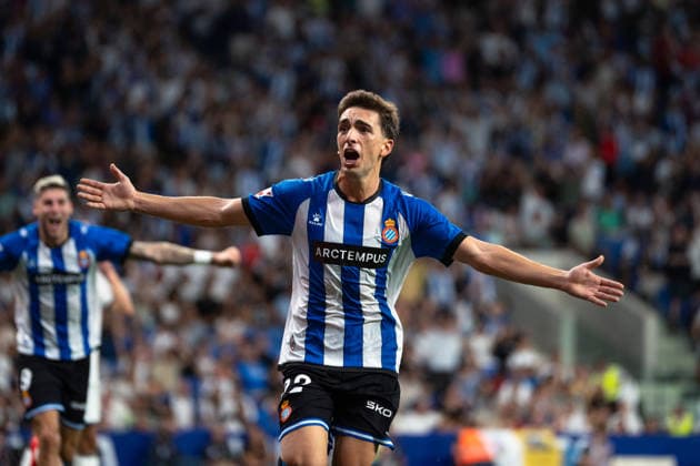 Spanish LaLiga EA Sports RCD Espanyol v Real Madrid CF in Cornella, Spain. RCD Espanyol player Alex Calatrava (22) scores a goal during LaLiga EA Sports match between RCD Espanyol and Real Madrid CF in RCDE Stadium, Cornella, Spain, on August 22, 2026. Cornella RCDE Stadium Barcelona Spain