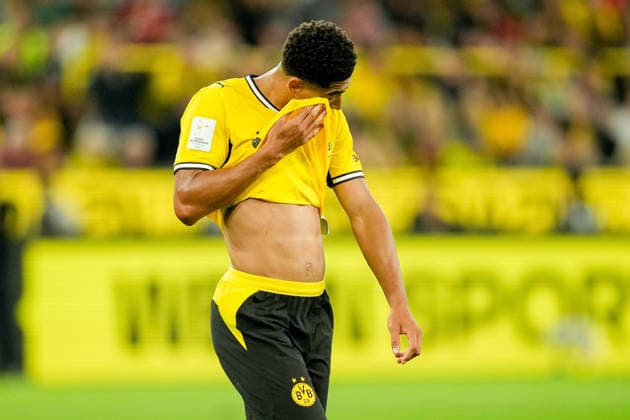 Jobe Bellingham (Borussia Dortmund) looks disappointed, dejected, frustrated during the Franz Beckenbauer Supercup match between Borussia Dortmund and FC Bayern Muenchen at Signal Iduna Park on August 22, 2026 in Dortmund, Germany. (Photo by Alex Gottschalk DeFodi Images) - *** Jobe Bellingham of Borussia Dortmund looks disappointed, dejected, and frustrated during the Franz Beckenbauer Super Cup match between Borussia Dortmund and FC Bayern Munich at Signal Iduna Park on August 22, 2026, in Dortmund, Germany. Photo by Alex Gottschalk, DeFodi Images