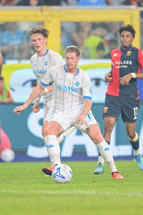 Napoli™s Kevin De Bruyne scores a goal during the Serie A soccer match between Genoa and Napoli at the Luigi Ferraris Stadium in Genoa, Italy - Saturday, August 22, 2026. - Soccer .  Copyright: xTanoxPecoraro LaPressex
