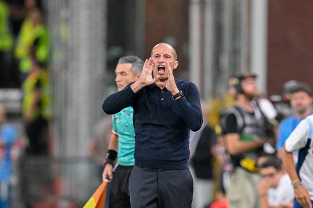 NapoliÕs head coach Massimiliano Allegri during the Serie A soccer match between Genoa and Napoli at the Luigi Ferraris Stadium in Genoa, Italy - Saturday, August 22, 2026. - Soccer .  Copyright: xTanoxPecoraro LaPressex