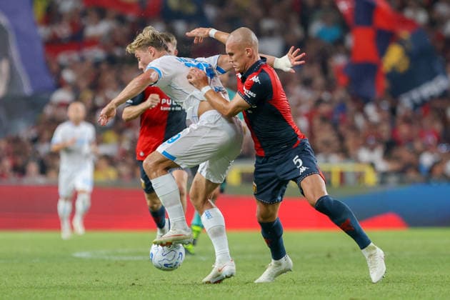 GenoaÕs Leo Skiri Ostigard fights for the ball during the Serie A soccer match between Genoa and Napoli at the Luigi Ferraris Stadium in Genoa, Italy - Saturday, August 22, 2026. - Soccer .  Copyright: xTanoxPecoraro LaPressex