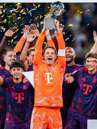 Supercup, Deutschland, Borussia Dortmund vs. FC Bayern München, 22.08.2026 im Signal Iduna Park Siegerehrung FC Bayern München Sieger Manuel Neuer Joshua Kimmich Saibari Harry Kane Nathaniel Brown Jonathan Tah Tom Bischof Michael Olise Arijon Ibrahimovic Maycon Cardozo *** Super Cup, Germany, Borussia Dortmund vs. FC Bayern Munich, August 22, 2026, at Signal Iduna Park. Award Ceremony: FC Bayern Munich Winners—Manuel Neuer, Joshua Kimmich, Saibari, Harry Kane, Nathaniel Brown, Jonathan Tah, Tom Bischof, Michael Olise, Arijon Ibrahimovic, Maycon Cardozo Copyright: xBahhoxKarax