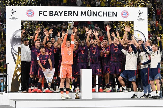 22.08.2026, xsltx, Fussball Franz Beckenbauer Supercup 2026, Borussia Dortmund - FC Bayern München v.l. Siegerehrung mit Manuel Neuer (FC Bayern Muenchen) (DFL DFB REGULATIONS PROHIBIT ANY USE OF PHOTOGRAPHS as IMAGE SEQUENCES and or QUASI-VIDEO) Dortmund *** August 22, 2026, xsltx, Soccer Franz Beckenbauer Super Cup 2026, Borussia Dortmund vs. FC Bayern Munich – Award Ceremony with Manuel Neuer, FC Bayern Munich, DFL, DFB. REGULATIONS PROHIBIT ANY USE OF PHOTOGRAPHS AS IMAGE SEQUENCES AND OR QUASI-VIDEO. Dortmund
