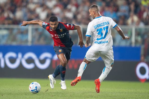 Genoa CFC v SSC Napoli - Serie A Enilive Junior Messias of Genoa CFC and Leonardo Spinazzola of SSC Napoli compete for the ball during the Serie A Enilive match between Genoa CFC and SSC Napoli at Luigi Ferraris Stadium on August 22, 2026 in Genoa, Italy Genoa Luigi Ferraris Stadium Liguria Italy Copyright: xGiuseppexMaffiax 260822SerieA_Genoa-Napoli_GM_00477