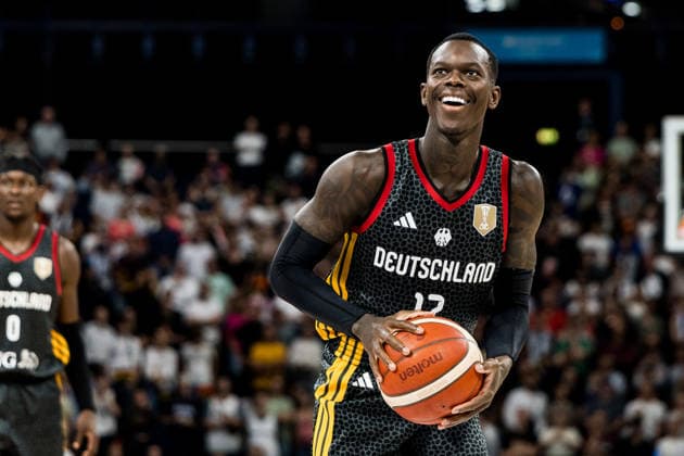 HAMBURG, GERMANY - AUGUST 22: Dennis Schroeder (Schröder, Schroder, Germany, 17) smiling while shooting freethrows during the Turkish Airlines Basketball Supercup final match between Germany vs. Croatia at Barclays Arena on August 22, 2026 in Hamburg, Germany. Hamburg Germany Copyright: xSteffiexWunderlx