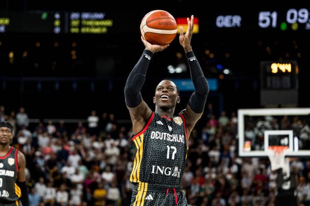 HAMBURG, GERMANY - AUGUST 22: Dennis Schroeder (Schröder, Schroder, Germany, 17) shooting freethrows during the Turkish Airlines Basketball Supercup final match between Germany vs. Croatia at Barclays Arena on August 22, 2026 in Hamburg, Germany. Hamburg Germany Copyright: xSteffiexWunderlx