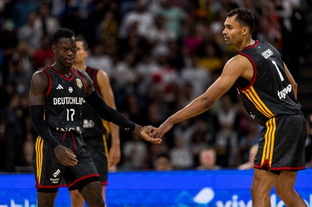 HAMBURG, GERMANY - AUGUST 22: Dennis Schroeder (Schröder, Schroder, Germany, 17) and Oscar Da Silva (Germany, 1) shake hands during the Turkish Airlines Basketball Supercup final match between Germany vs. Croatia at Barclays Arena on August 22, 2026 in Hamburg, Germany. Hamburg Germany Copyright: xSteffiexWunderlx