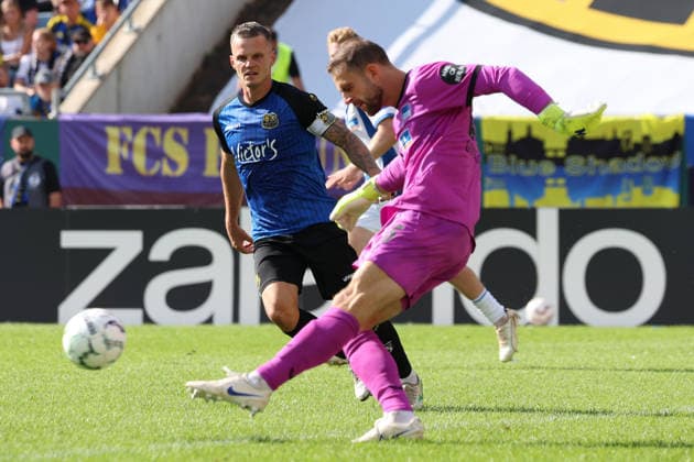 22.08.2026, xrekx, Fussball DFB Pokal 1.Runde, 1.FC Saarbruecken - Hertha BSC Berlin v.l. Florian Pick (1.FC Saarbruecken) Marius Gersbeck (Hertha BSC) (DFL DFB REGULATIONS PROHIBIT ANY USE OF PHOTOGRAPHS as IMAGE SEQUENCES and or QUASI-VIDEO) Saarbruecken *** August 22, 2026, xrekx, Soccer DFB Cup First Round, 1. FC Saarbrücken vs. Hertha BSC Berlin, photo by Florian Pick; 1. FC Saarbrücken, Marius Gersbeck; Hertha BSC; DFL; DFB regulations prohibit any use of photographs as image sequences and or quasi-video; Saarbrücken