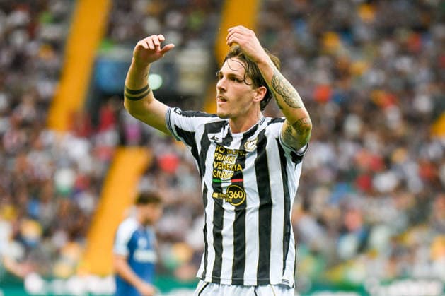 SOCCER - Serie A - Udinese Calcio vs. Como 1907 Photo by IPA ABACAPRESS.COM87701773 - A portrait of Udinese s Nicolò Zaniolo during the Udinese Calcio vs. Como 1907 Italian Serie A soccer match in Udine, Italy, on August 22, 2026 Udine Italy  Copyright: xIPAxSport ABACAx