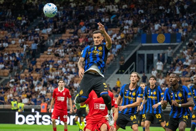 SOCCER - Serie A - Inter - FC Internazionale vs. AC Monza Photo by IPA ABACAPRESS.COM87703768 - Aleksandar Stankovic during the Serie A match between FC Internazionale and AC Monza at Stadio Giuseppe Meazza in Milan, Italy, on August 22, 2026. Milan Italy  Copyright: xIPAxSport ABACAx