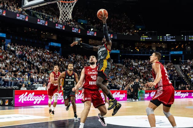 22.08.2026, GER, Turkish Airlines Supercup 2026, Hamburg, Finale, Deutschland-Kroatien Dennis Schroeder ( 17 Deutschland), Ivica Zubac (Kroatien, 40) Hamburg Barclays Arena Hamburg Deutschland *** August 22, 2026, GER, Turkish Airlines Supercup 2026, Hamburg, Final, Germany vs. Croatia, Dennis Schroeder 17 (Germany), Ivica Zubac (Croatia), 40, Hamburg Barclays Arena, Hamburg, Germany