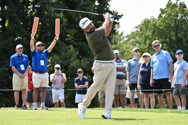 ST. LOUIS, MO - AUGUST 22: J.J. Spaun of the United States tees off from the 2nd hole during the third round of the PGA, Golf Herren BMW Championship ship on Saturday August 22nd, 2026 at Bellerive Country Club in Town and Country, MO (Photo by Rick Ulreich Icon Sportswire) GOLF: AUG 22 PGA BMW Championship EDITORIAL USE ONLY Icon2608227002368