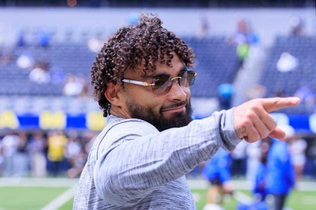 August 22, 2026, Inglewood, California, USA: 23 Kyren Williams, RB of the Los Angeles Rams during the pregame of their NFL, American Football Herren, USA preseason game against the New Orleans Saints on Saturday August 22, 2026 at SoFi Stadium in Inglewood, California. ARIANA RUIZ PI Inglewood USA - ZUMAp124 20260822_zaa_p124_006 Copyright: xArianaxRuizx