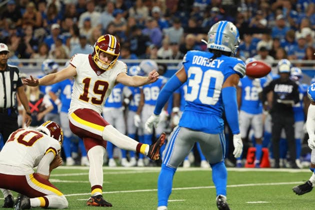 Washington Commanders vs Detroit Lions DETROIT,MICHIGAN-AUGUST 22: Place kicker Drew Stevens 19 of the Washington Commanders kicks the ball for an extra point during an NFL, American Football Herren, USA preseason football game between the Washington Commanders and the Detroit Lions in Detroit, Michigan USA, on Saturday, August 22, 2026 Detroit Michigan United States  Copyright: xJorgexLemusx originalFilename:lemus-washingt260822_npqkR.jpg