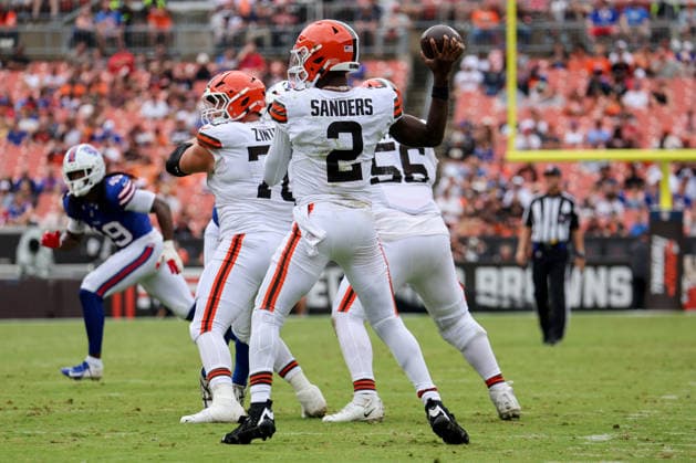 CLEVELAND, OH - AUGUST 22: Cleveland Browns quarterback Shedeur Sanders (2) throws a pass during the second quarter of the National Football League preseason game between the Buffalo Bills and Cleveland Browns on August 22, 2026, at Huntington Bank Field in Cleveland, OH. (Photo by Frank Jansky Icon Sportswire) NFL, American Football Herren, USA AUG 22 Bills at Browns EDITORIAL USE ONLY Icon260822056