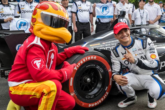 August 22, 2026, Washington, Dc, United States of America: IndyCar, Indy Car, IRL, USA SERIES driver, ALEX PALOU (10) (ESP) of Barcelona, Spain, wins the pole award for the Freedom 250 Grand Prix at The Streets of Washington, DC in WASHINGTON, DC, USA.The Streets of Washington, DC plays host to the INDYCAR SERIES for the Freedom 250 Grand Prix in WASHINGTON, DC. Washington United States of America - ZUMAg348 20260822_zsa_g348_011 Copyright: xDavidxDahlx