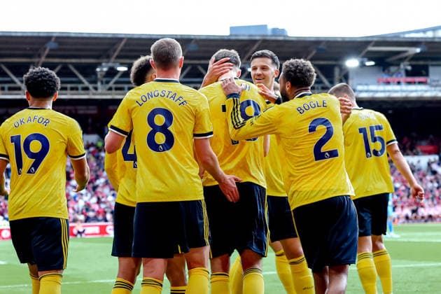 Nottingham Forest v Leeds United, Premier League GOAL scores 1-0 Leeds United midfielder Anton Stach (18) scores and celebrates during the Premier League match between Nottingham Forest and Leeds United at the City Ground, Nottingham, UK on 22 August 2026. Nottingham City Ground Nottinghamshire UK Editorial use only DataCo restrictions apply See www.football-dataco.com , Copyright: xManjitxNarotrax PSI-24717-0241